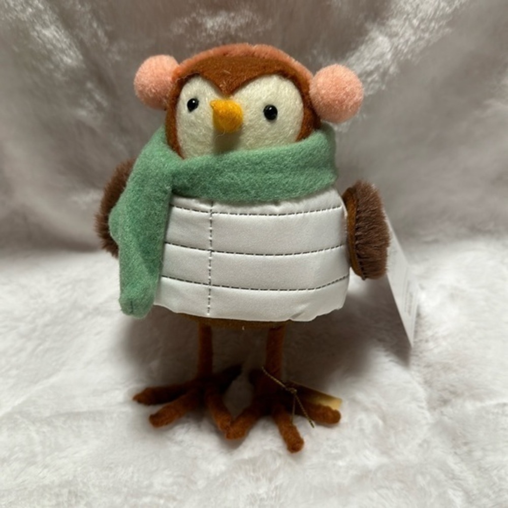 Target Wondershop Featherly Friends Christmas 2023 Bird - Wafer